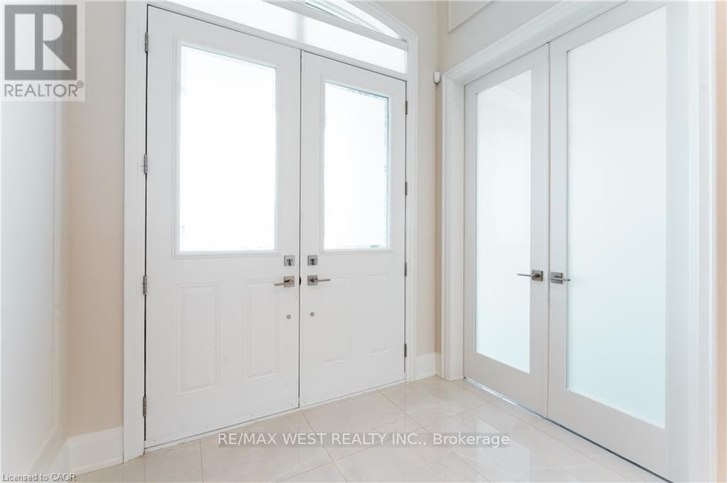 Single Family at 119 Jay Street, Toronto (Maple Leaf), Ontario - Photo 9 - RE/MAX Garden City Realty