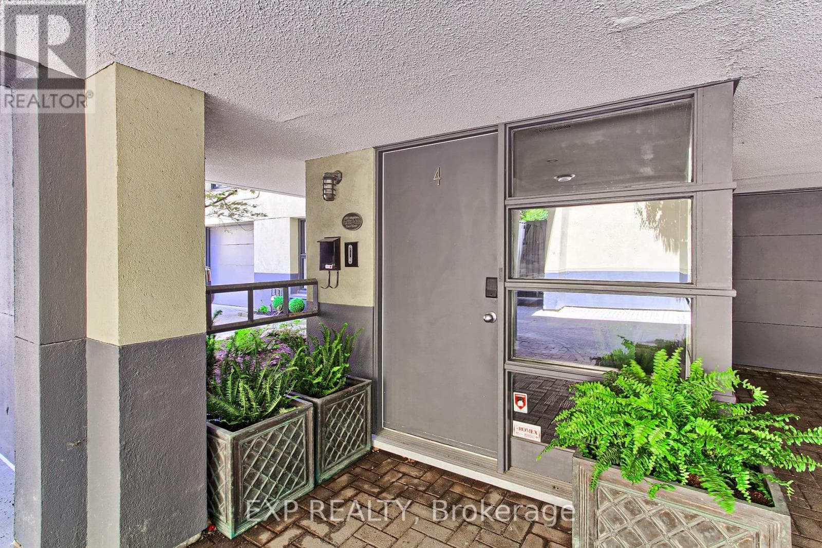 Single Family at 4- 306 Sackville Street, Toronto (Cabbagetown-South St. James Town), Ontario - Photo 3 - RE/MAX Garden City Realty
