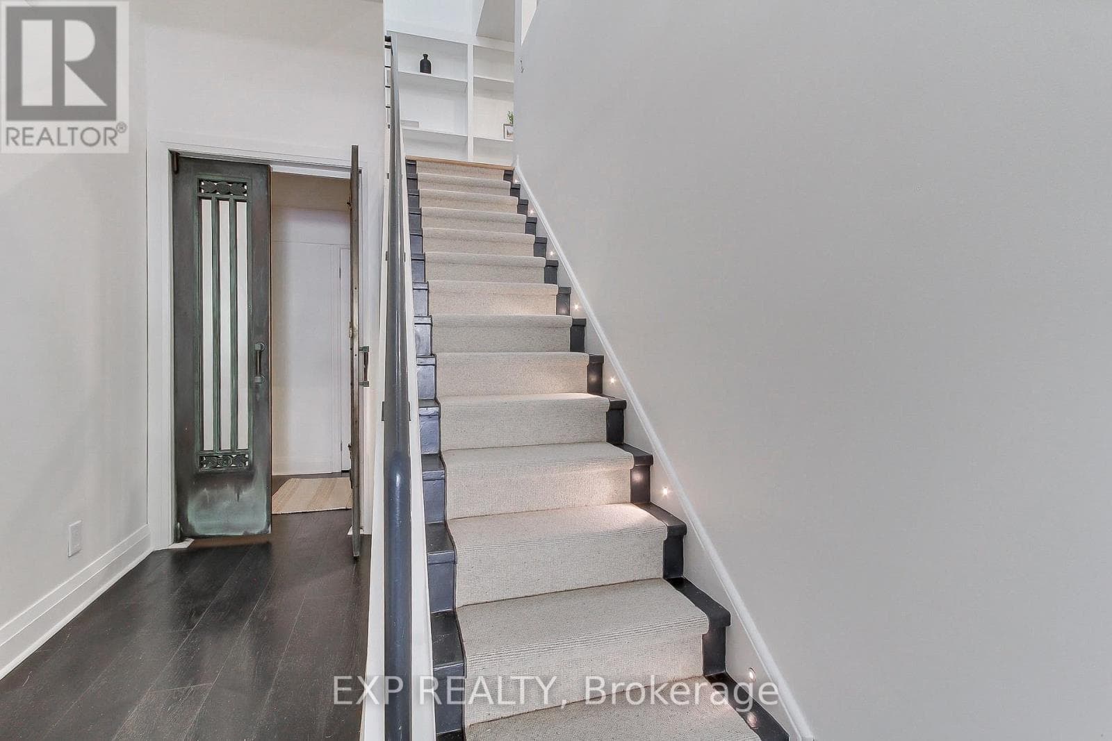 Single Family at 4- 306 Sackville Street, Toronto (Cabbagetown-South St. James Town), Ontario - Photo 7 - RE/MAX Garden City Realty