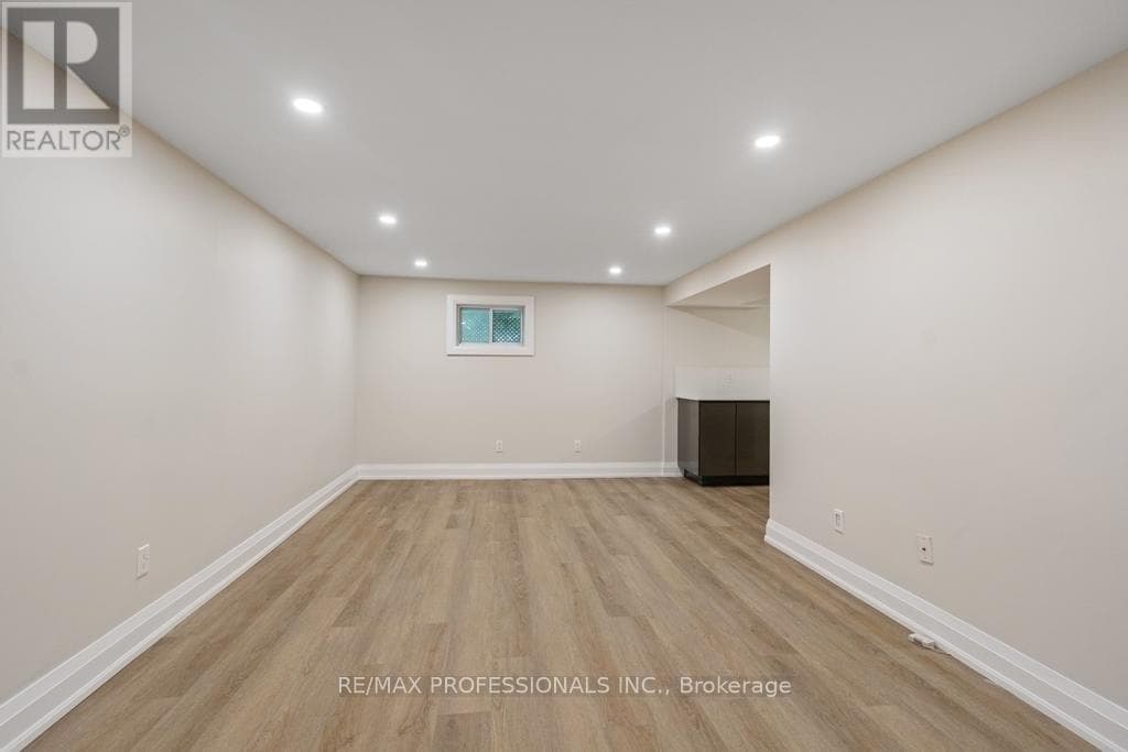 Single Family at LOWER- 1327 Royal Drive, Burlington (Mountainside), Ontario - Photo 5 - RE/MAX Garden City Realty