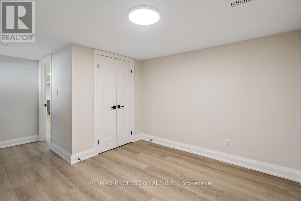 Single Family at LOWER- 1327 Royal Drive, Burlington (Mountainside), Ontario - Photo 7 - RE/MAX Garden City Realty