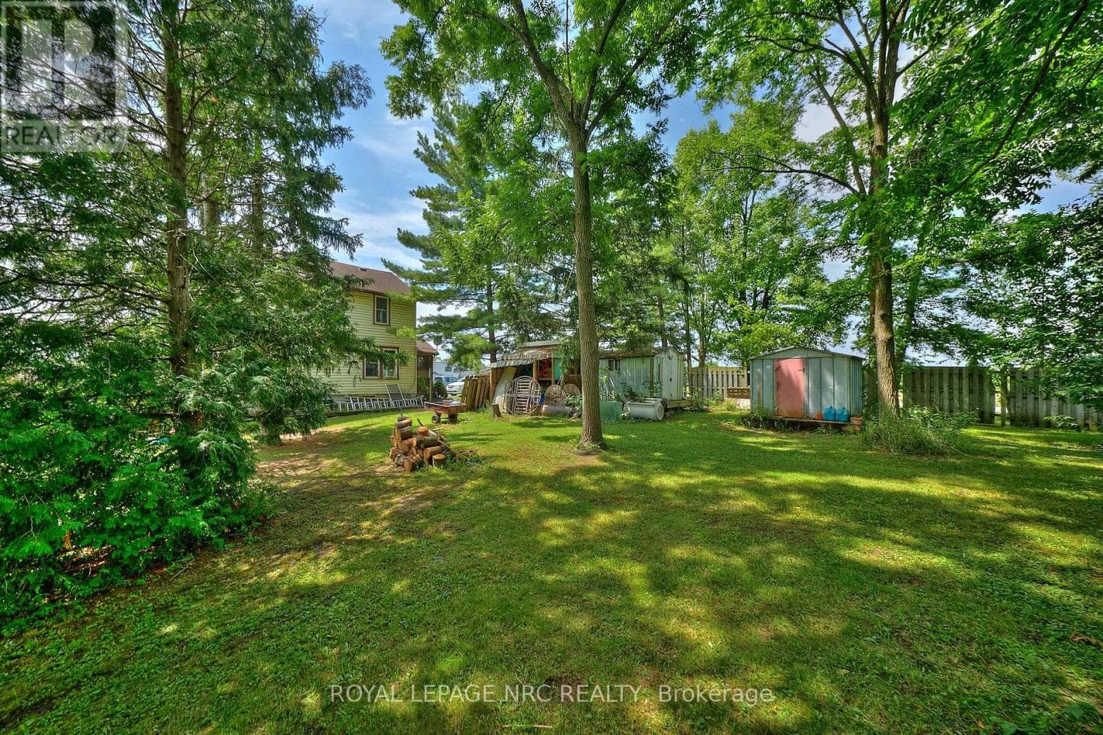 Single Family at 10266 Willodell Road, Niagara Falls (Lyons Creek), Ontario - Photo 10 - RE/MAX Garden City Realty