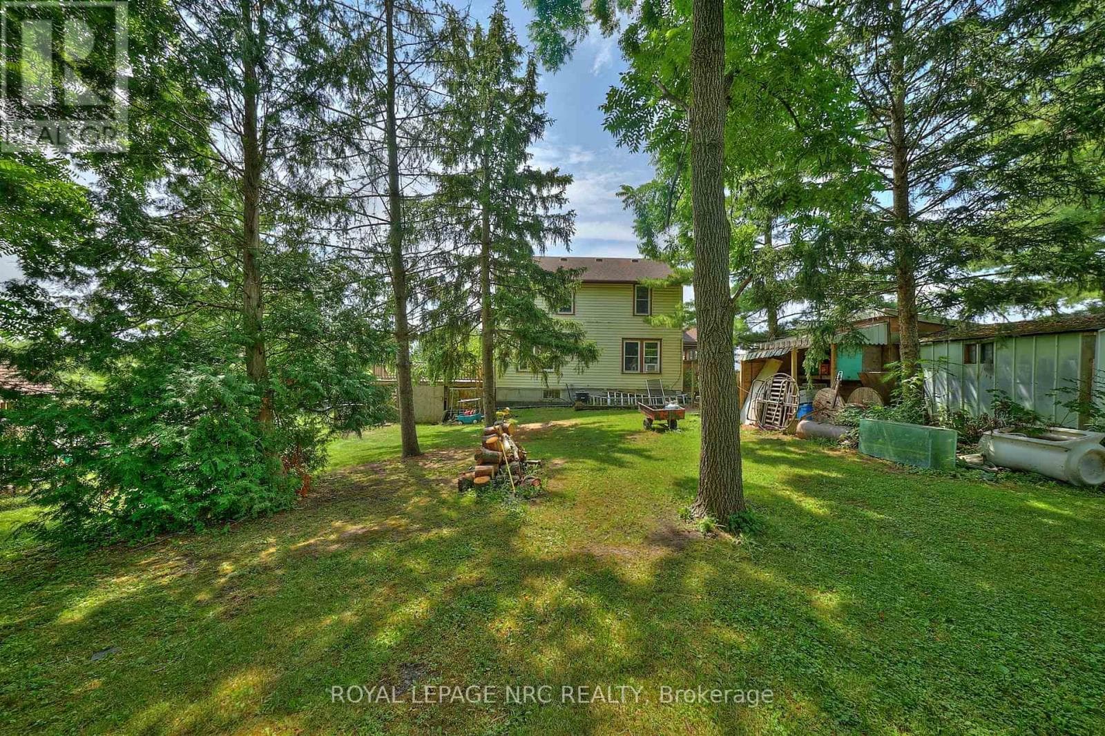 Single Family at 10266 Willodell Road, Niagara Falls (Lyons Creek), Ontario - Photo 2 - RE/MAX Garden City Realty