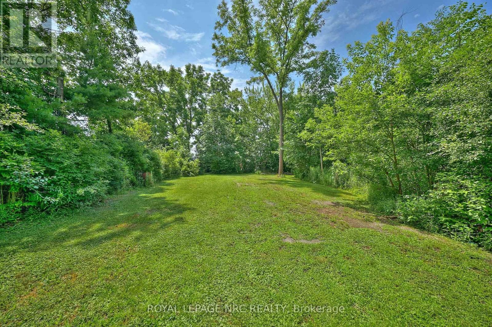 Single Family at 10266 Willodell Road, Niagara Falls (Lyons Creek), Ontario - Photo 9 - RE/MAX Garden City Realty