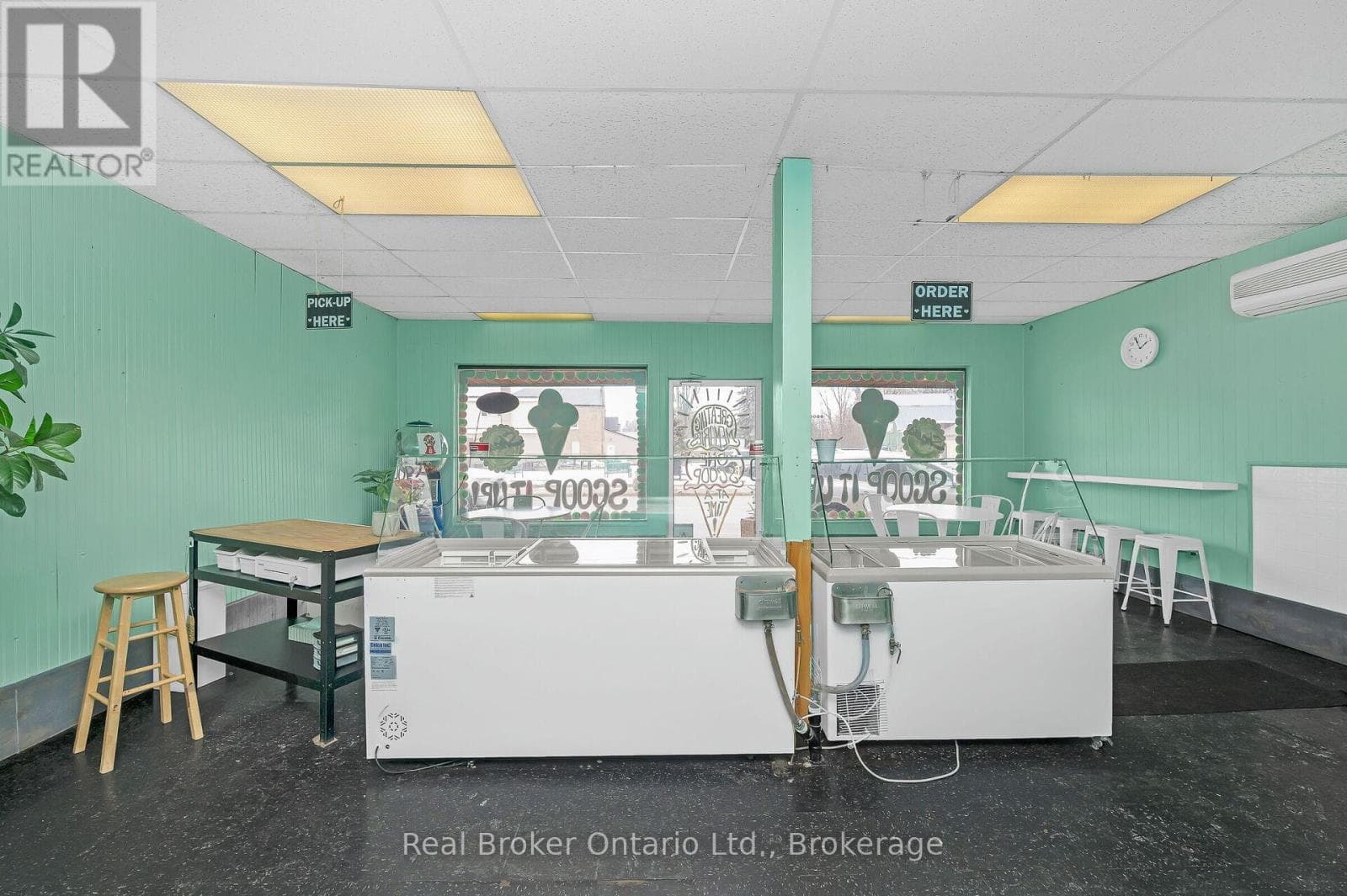 Retail at 122 KING Street, Brant (Burford), Ontario - Photo 9 - RE/MAX Garden City Realty