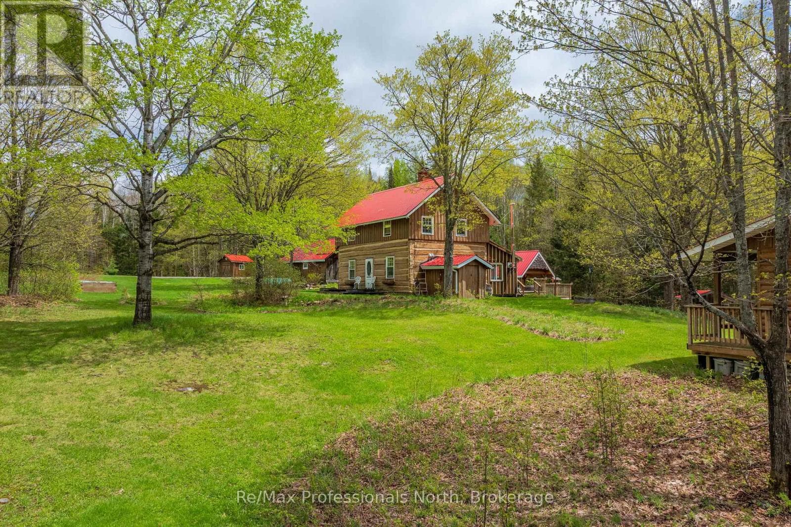 3569 Chetwynd Road