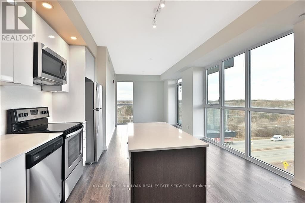 B610- 5240 Dundas Street