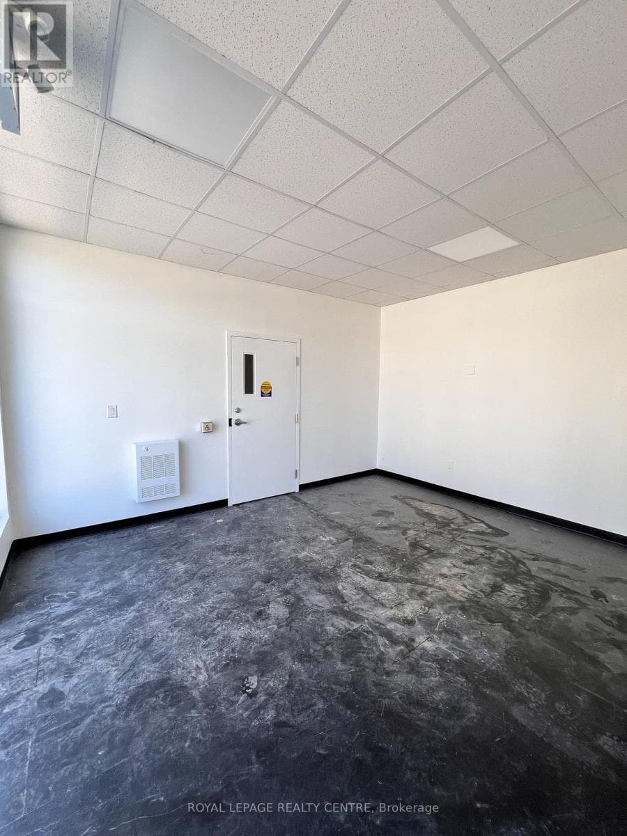 Industrial at 1024 Rangeview Road, Mississauga (Lakeview), Ontario - Photo 4 - RE/MAX Garden City Realty