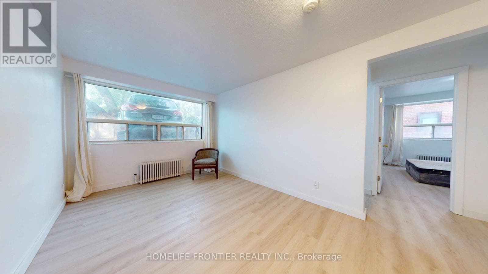 Multi-family at #2- 1110 Weston Road, Toronto (Mount Dennis), Ontario - Photo 2 - RE/MAX Garden City Realty