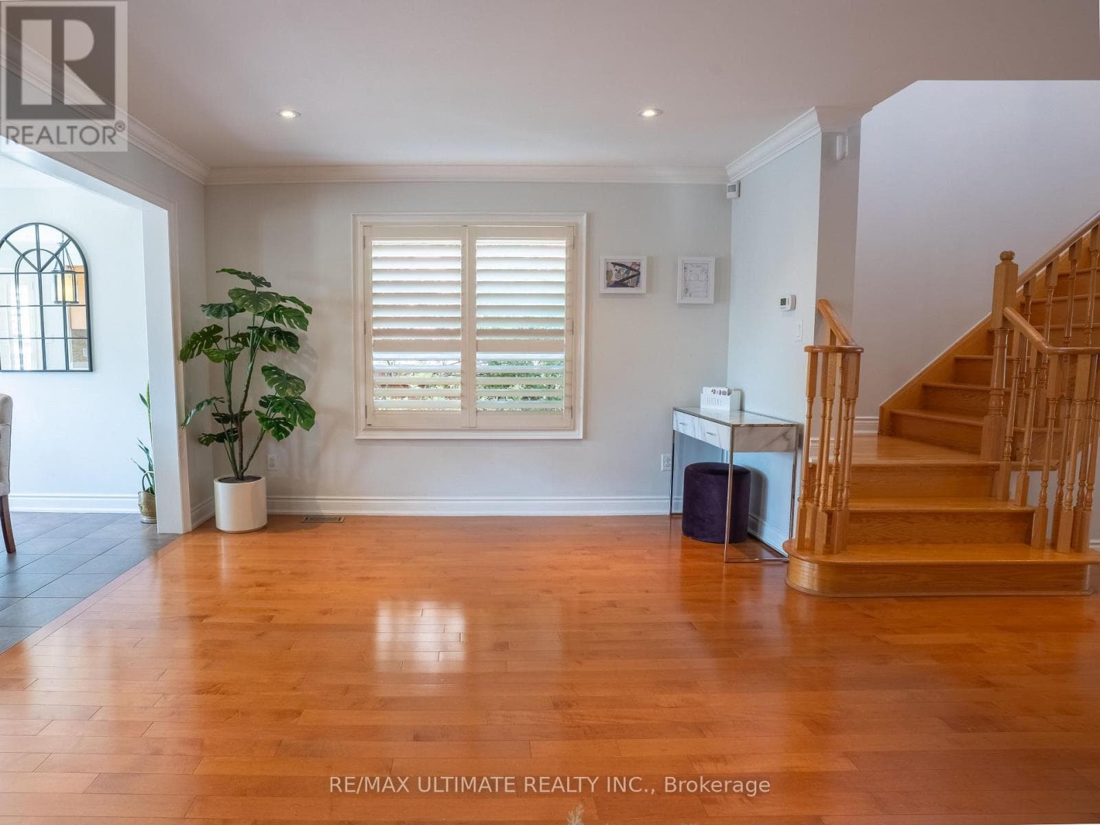 Single Family at 43 Shelbourne Drive, Vaughan (Vellore Village), Ontario - Photo 8 - RE/MAX Garden City Realty