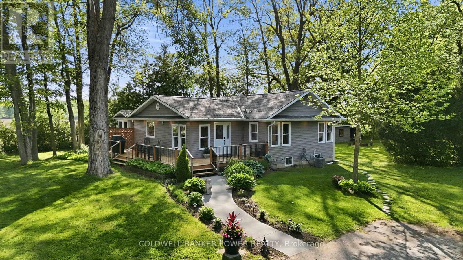 26041 Queens Line