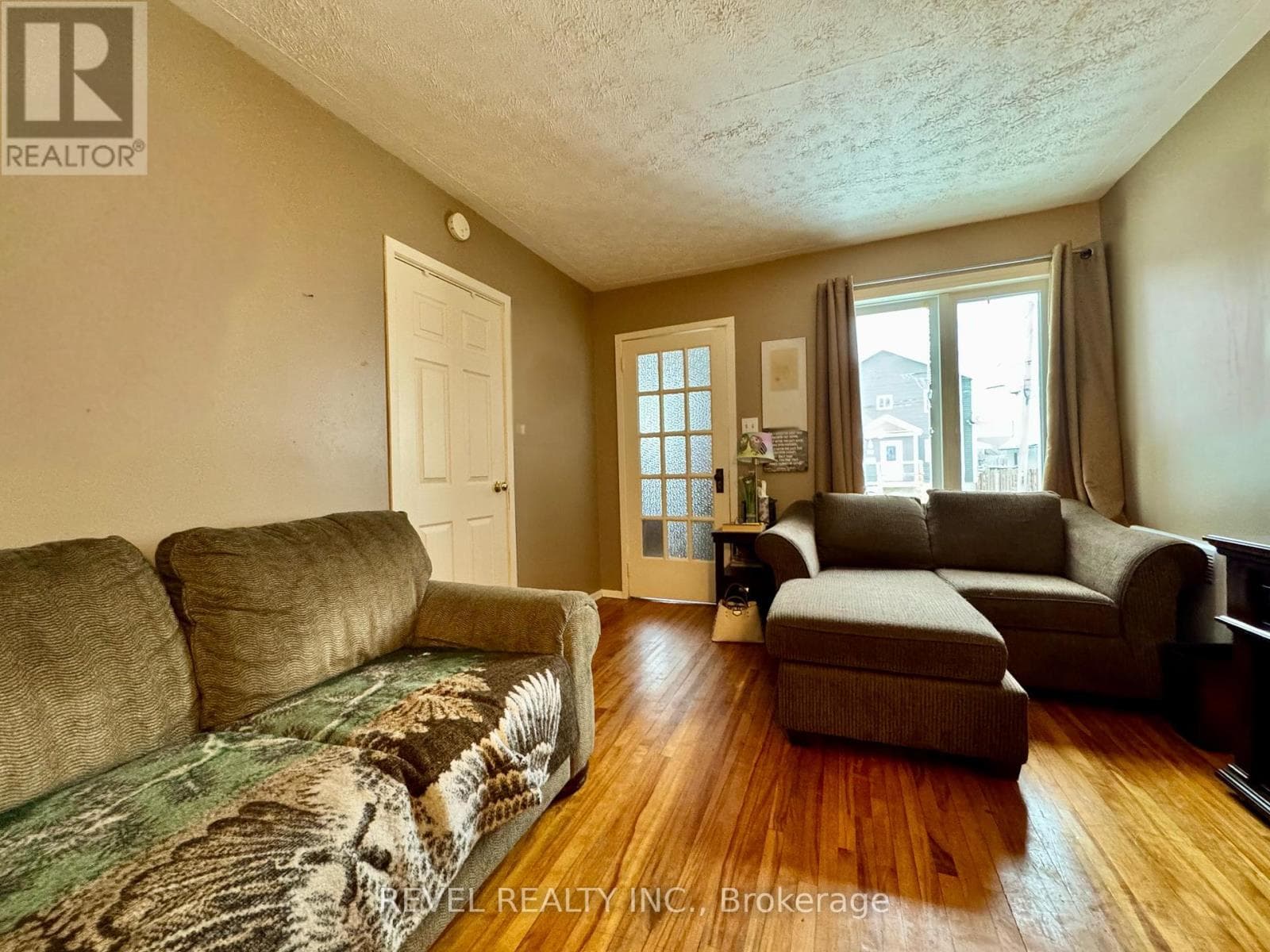 Multi-family at 54 Windsor Avenue, Timmins (TS - SW), Ontario - Photo 3 - RE/MAX Garden City Realty