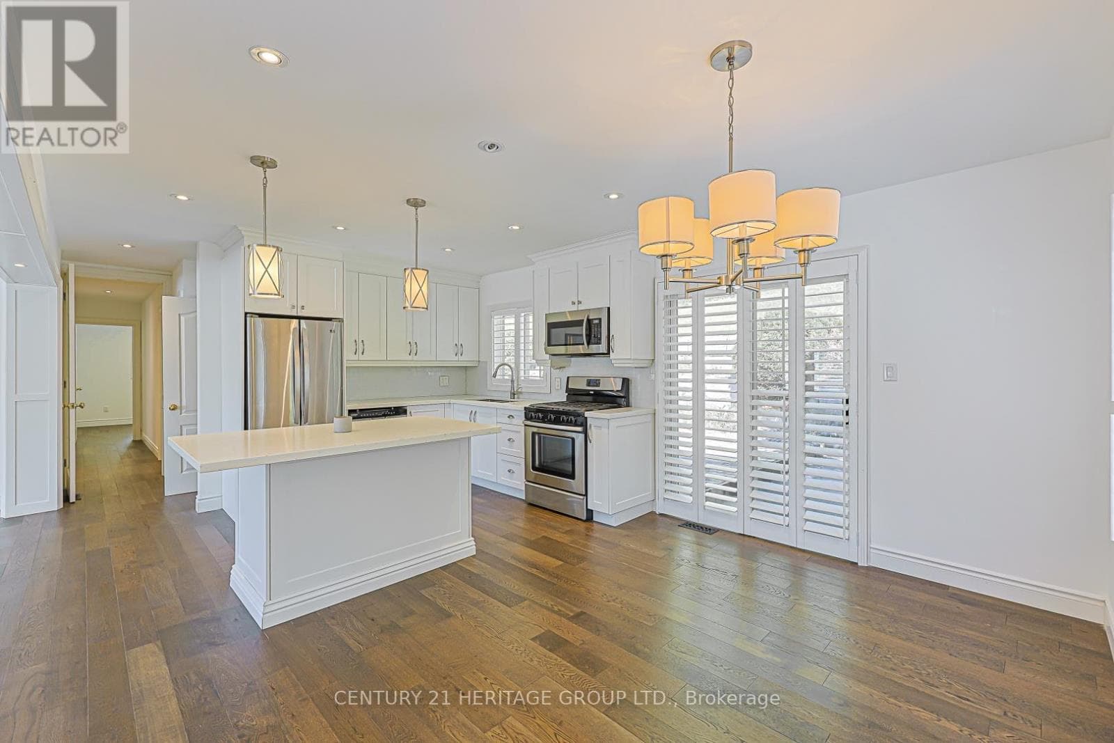 Single Family at 178 Main Street, Newmarket (Bristol-London), Ontario - Photo 5 - RE/MAX Garden City Realty