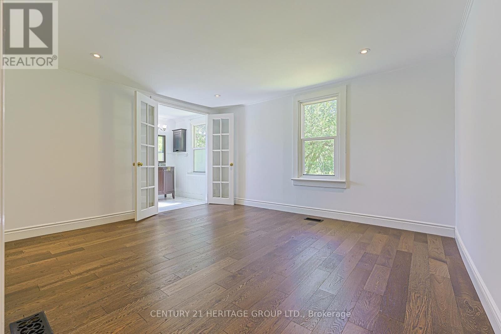 Single Family at 178 Main Street, Newmarket (Bristol-London), Ontario - Photo 7 - RE/MAX Garden City Realty