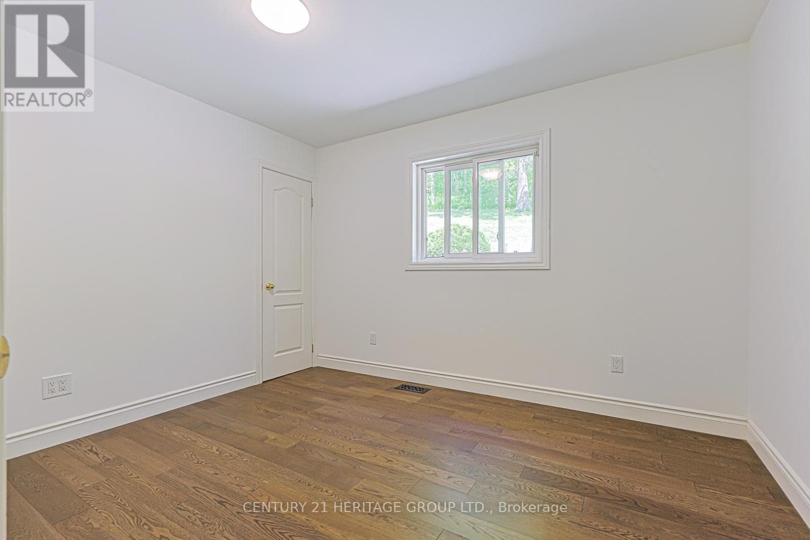 Single Family at 178 Main Street, Newmarket (Bristol-London), Ontario - Photo 9 - RE/MAX Garden City Realty