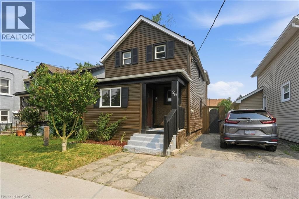 Single Family at 26 STATE Street, Welland, Ontario - Photo 5 - RE/MAX Garden City Realty