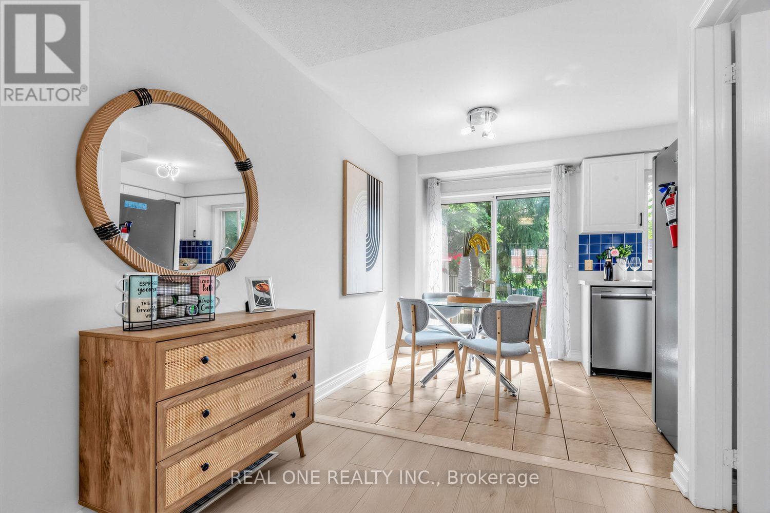 Single Family at 43 Bethune Way, Markham (Milliken Mills East), Ontario - Photo 8 - RE/MAX Garden City Realty