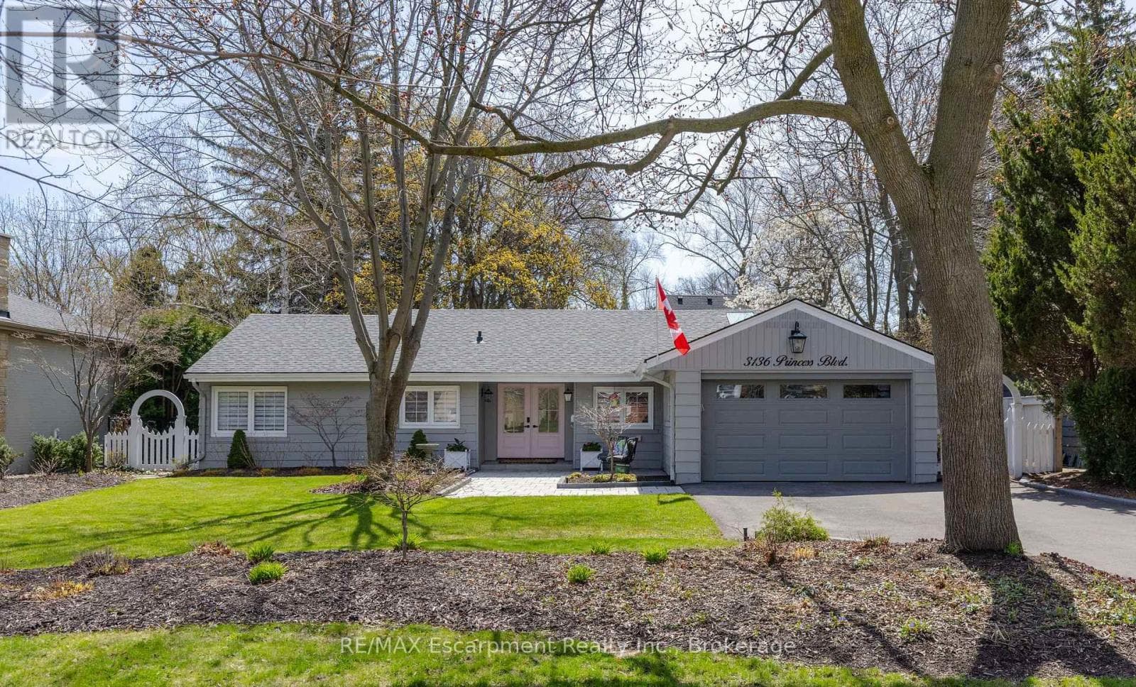 3136 Princess Boulevard