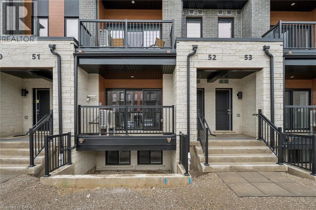 Single Family at C052- 525 ERINBROOK Drive, Kitchener, Ontario - Photo 4 - RE/MAX Garden City Realty