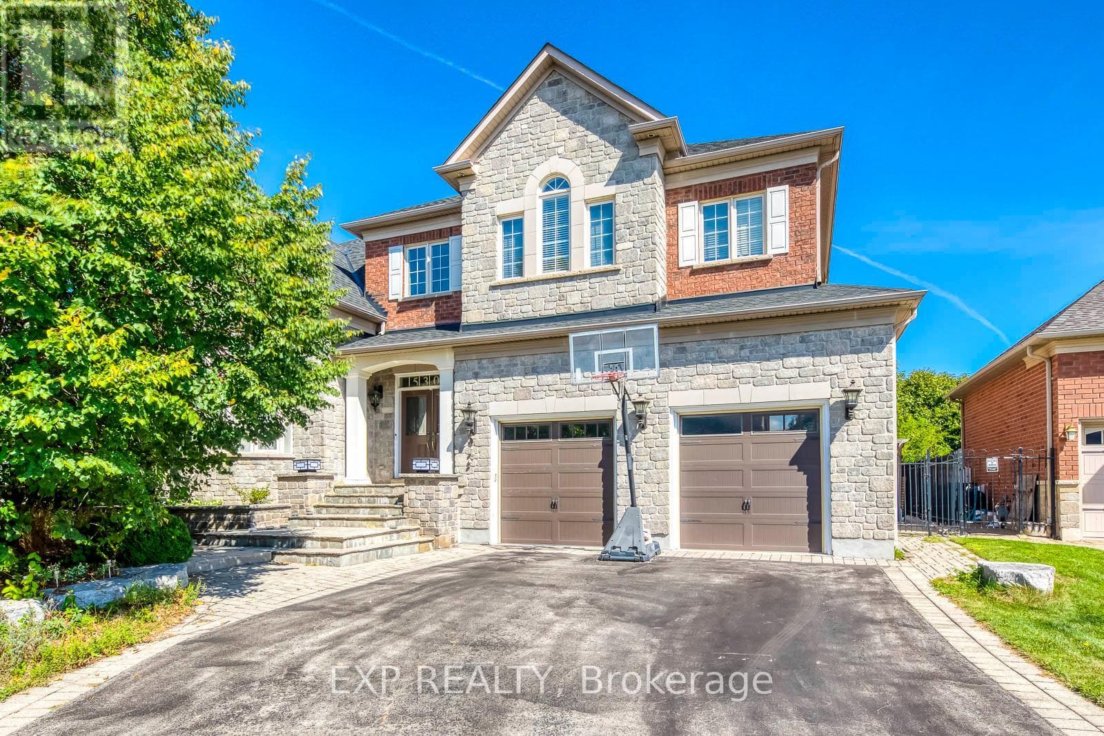 530 Golfview Court