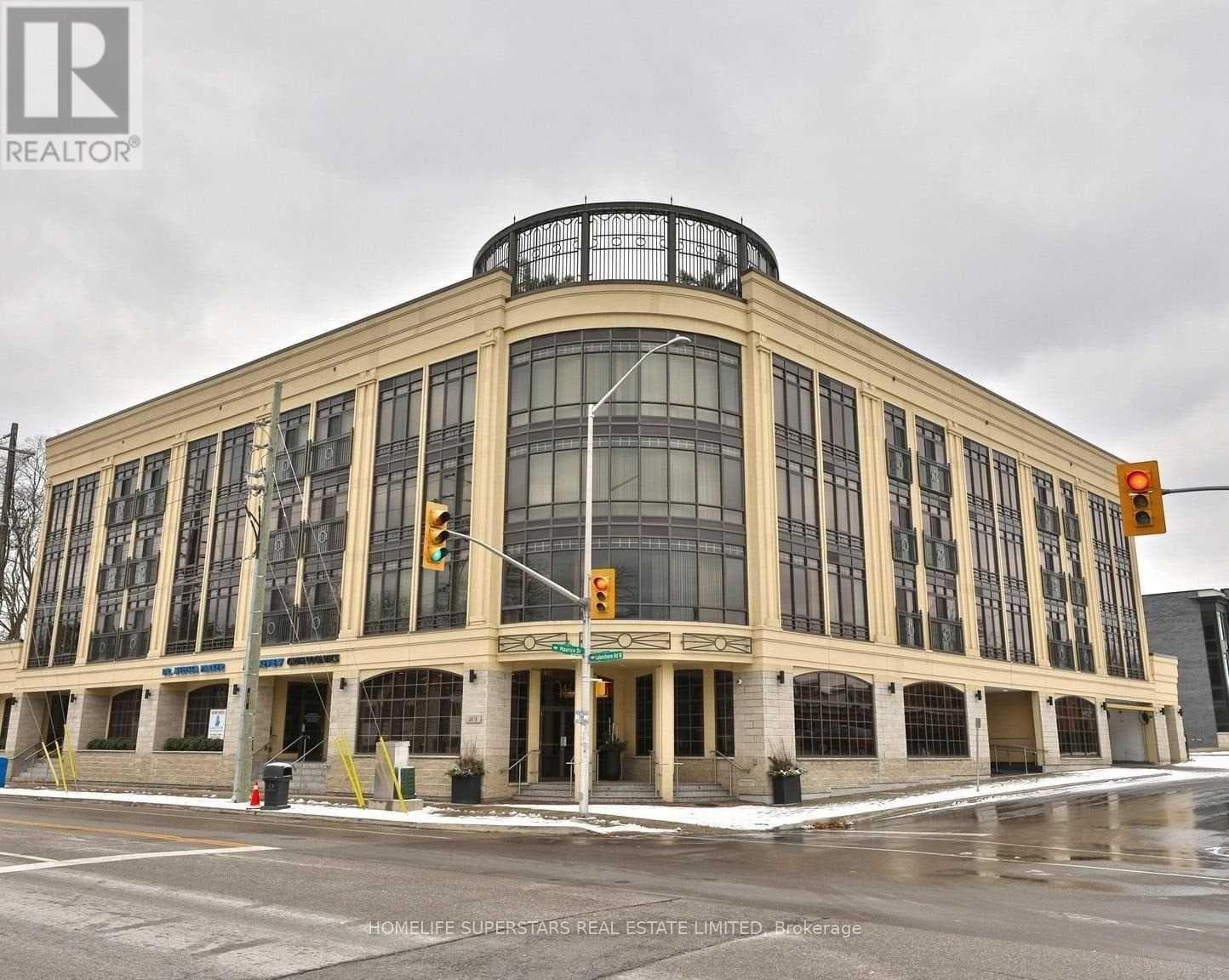 302- 205 Lakeshore Road