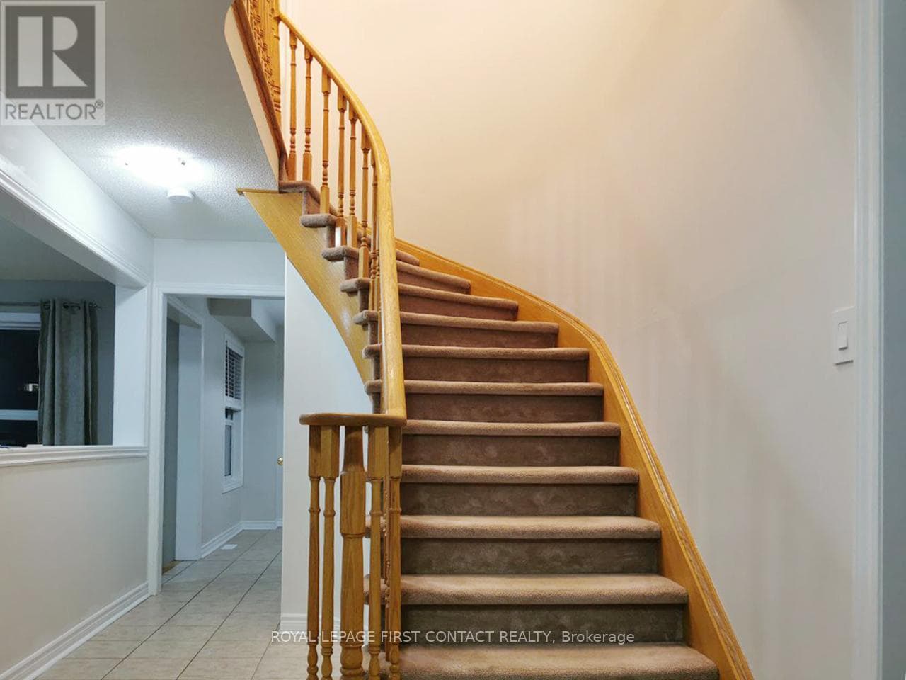 Single Family at 44 Livia Herman Way, Barrie (East Bayfield), Ontario - Photo 4 - RE/MAX Garden City Realty