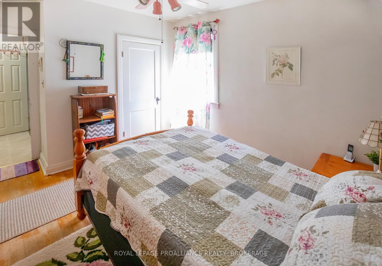 Single Family at 238 Mack Street, Kingston (Central City East), Ontario - Photo 10 - RE/MAX Garden City Realty