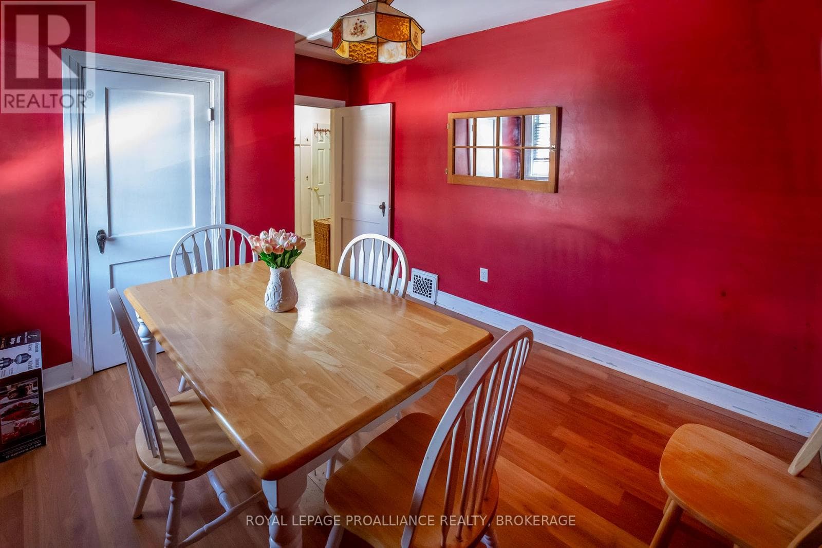 Single Family at 238 Mack Street, Kingston (Central City East), Ontario - Photo 8 - RE/MAX Garden City Realty