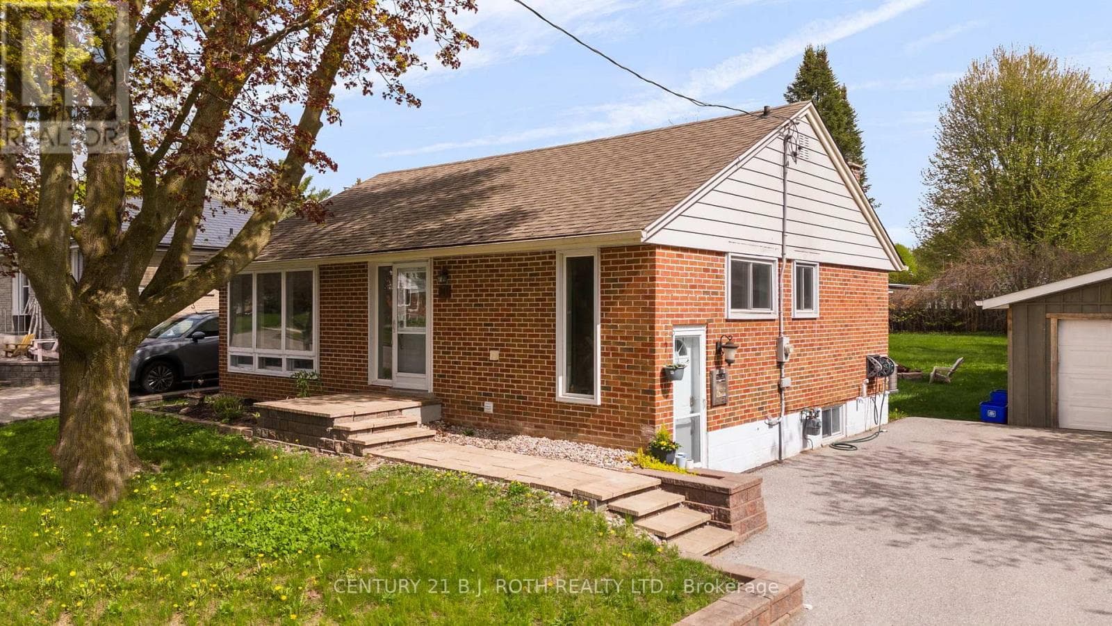 243 Wellington Street