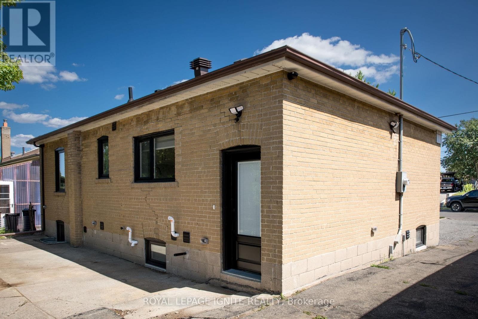 Single Family at Main- 38 Parent Avenue, Toronto (Downsview-Roding-CFB), Ontario - Photo 2 - RE/MAX Garden City Realty