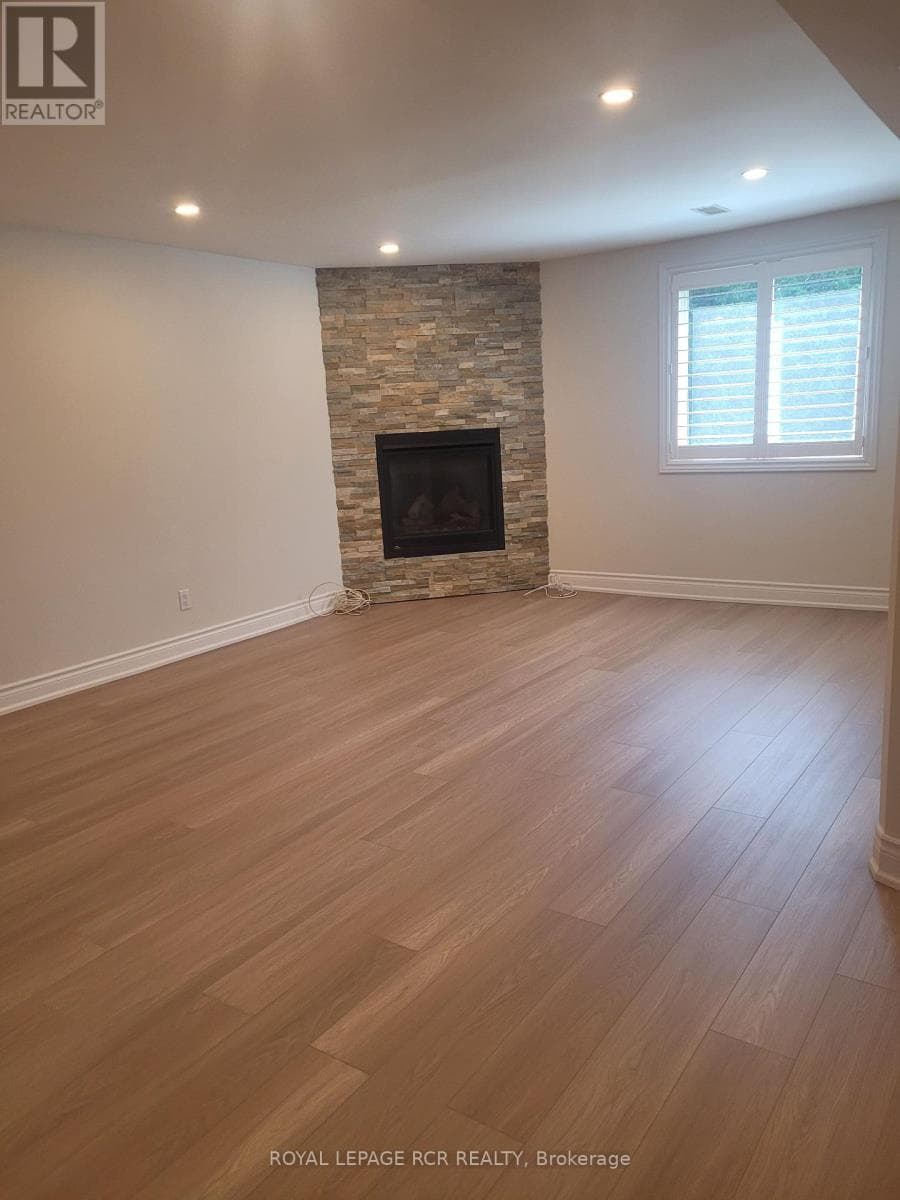 Single Family at 130 Widdifield Avenue, Newmarket (Armitage), Ontario - Photo 8 - RE/MAX Garden City Realty