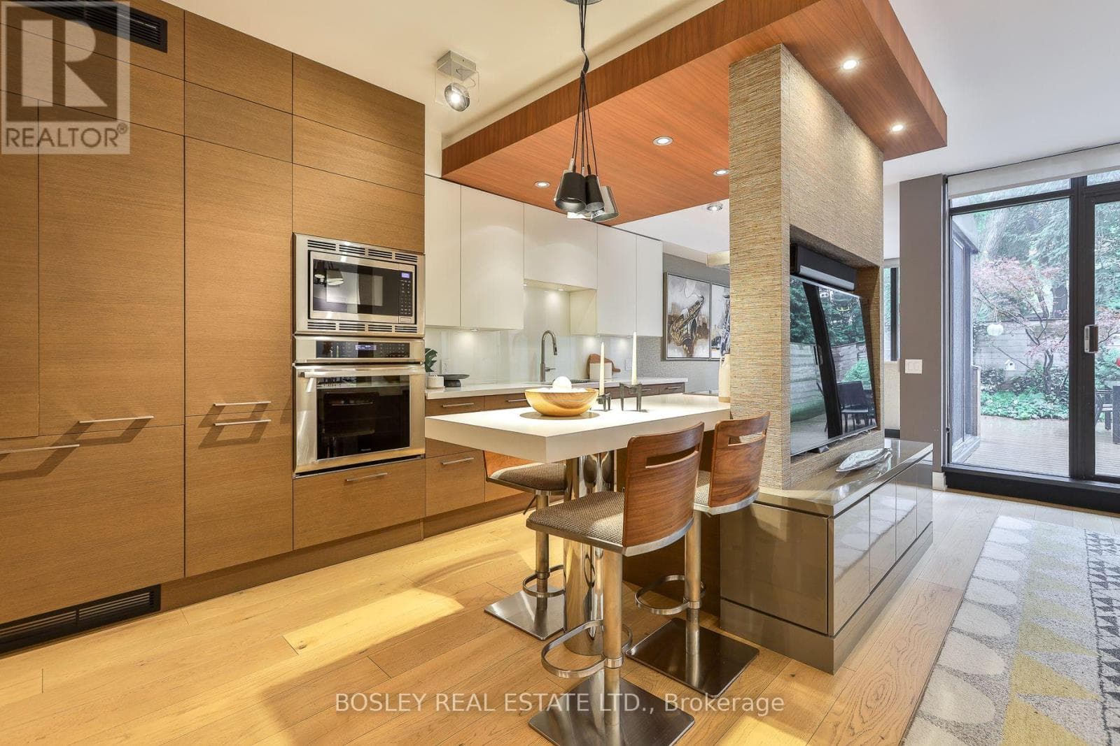 Single Family at 107- 40 Oaklands Avenue, Toronto (Yonge-St. Clair), Ontario - Photo 10 - RE/MAX Garden City Realty