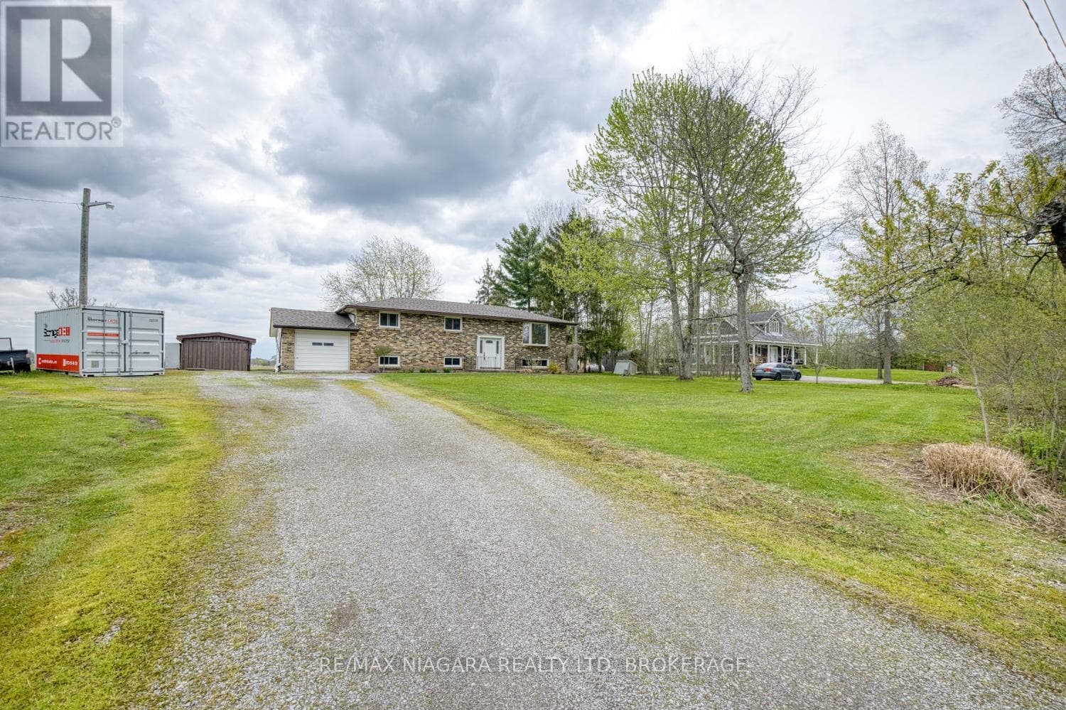 Single Family at 1506 Ott Road, Fort Erie (Mulgrave), Ontario - Photo 2 - RE/MAX Garden City Realty