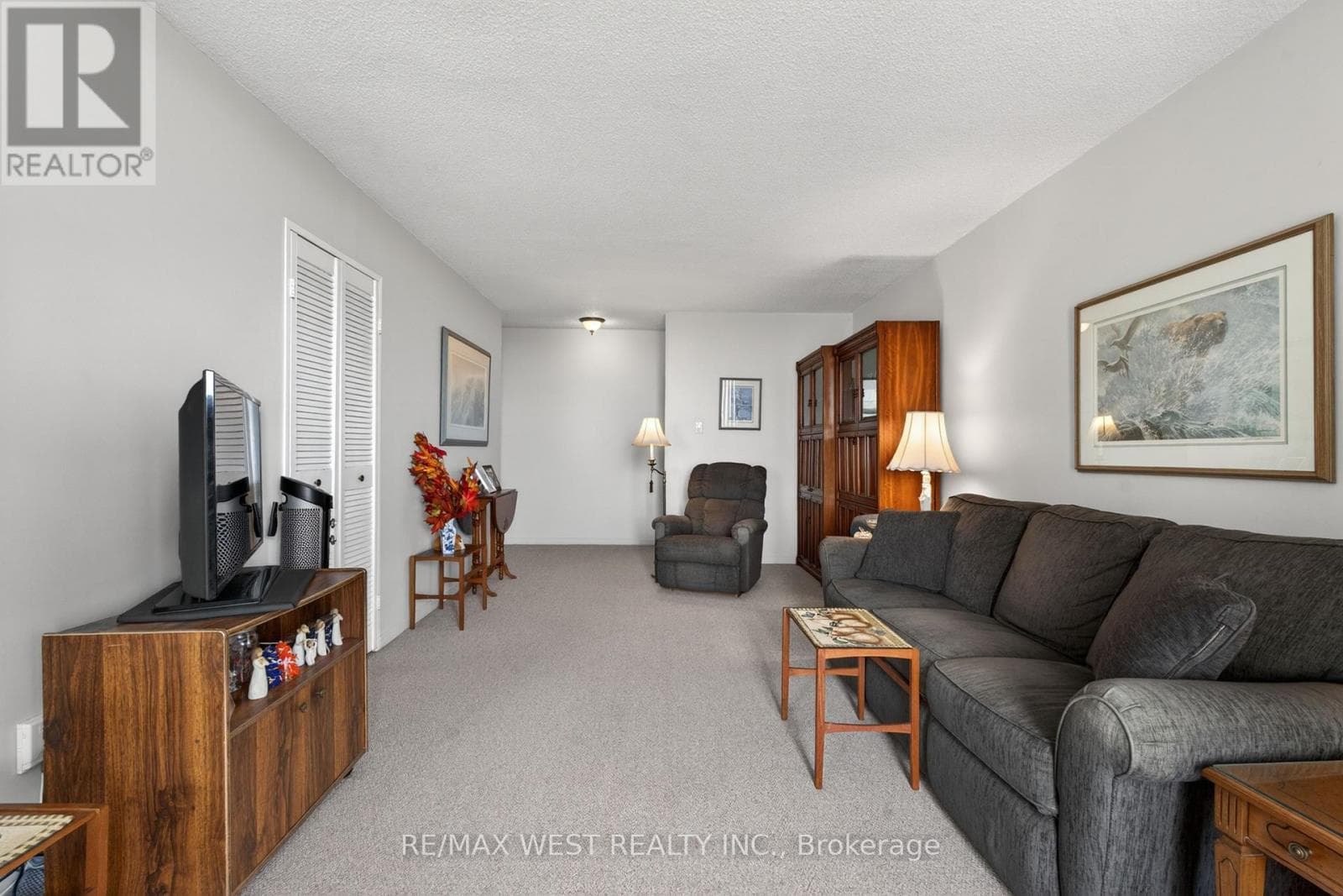 Single Family at 1801- 75 Emmett Avenue, Toronto (Mount Dennis), Ontario - Photo 8 - RE/MAX Garden City Realty