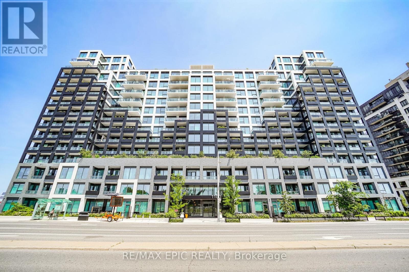 928- 1100 Sheppard Avenue