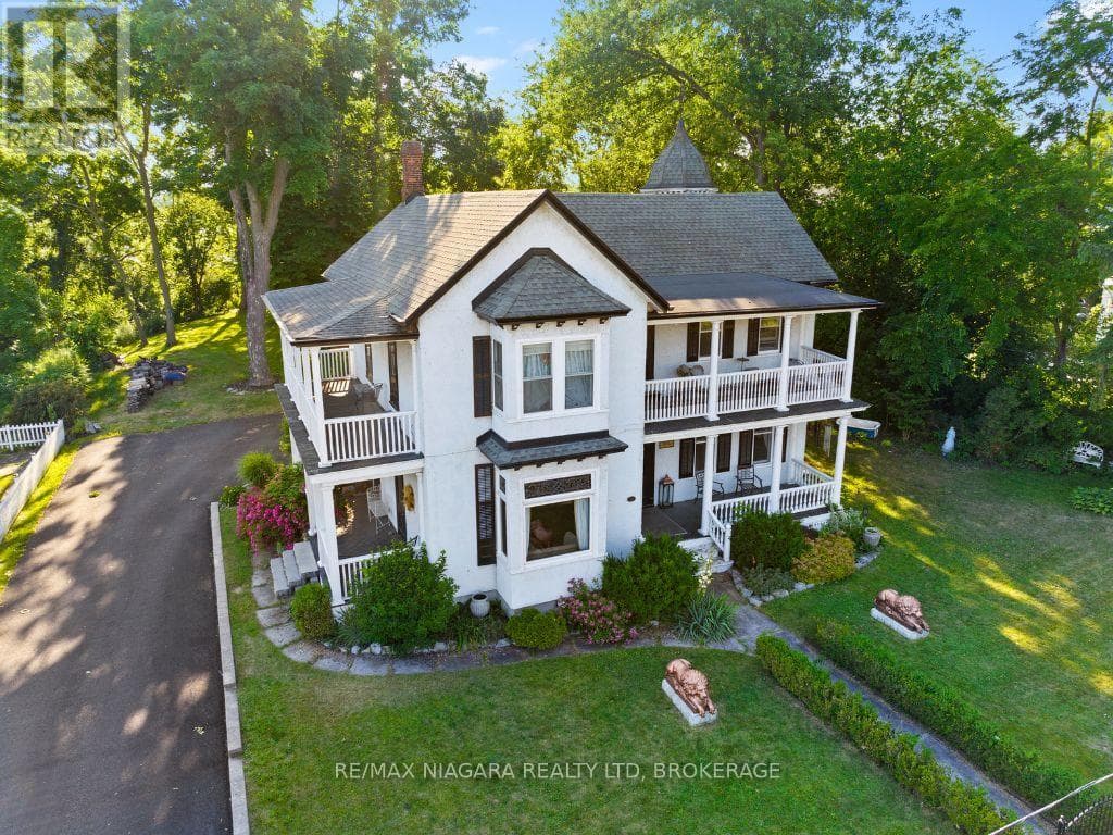 14 Catharine Street