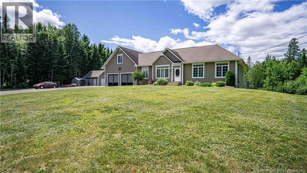 Single Family at , Lincoln, New Brunswick - Photo 2 - RE/MAX Garden City Realty