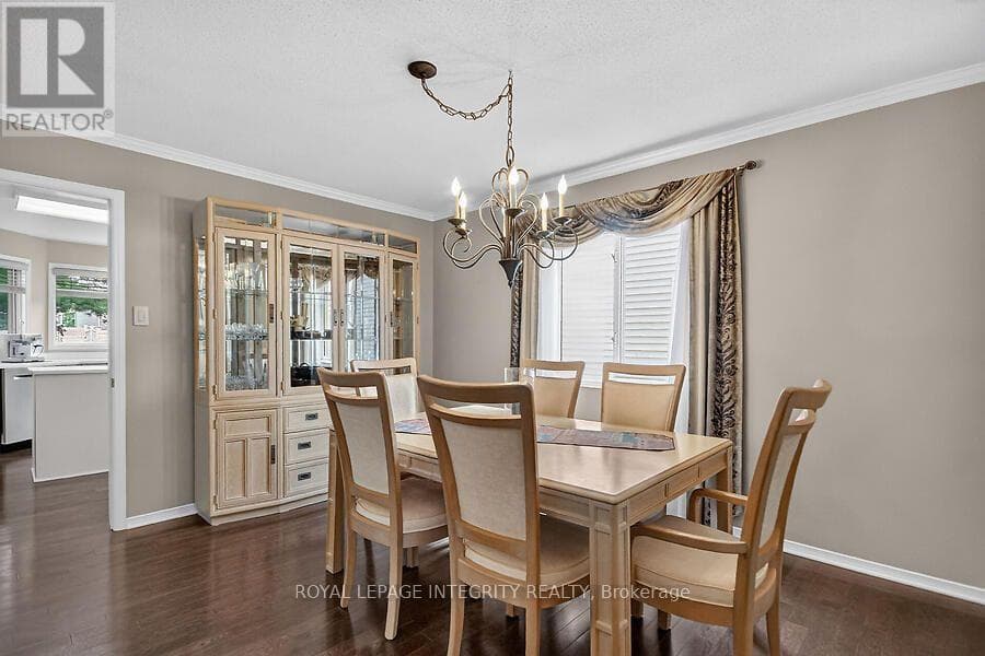 Single Family at 76 Saddlehorn Crescent, Ottawa, Ontario - Photo 10 - RE/MAX Garden City Realty