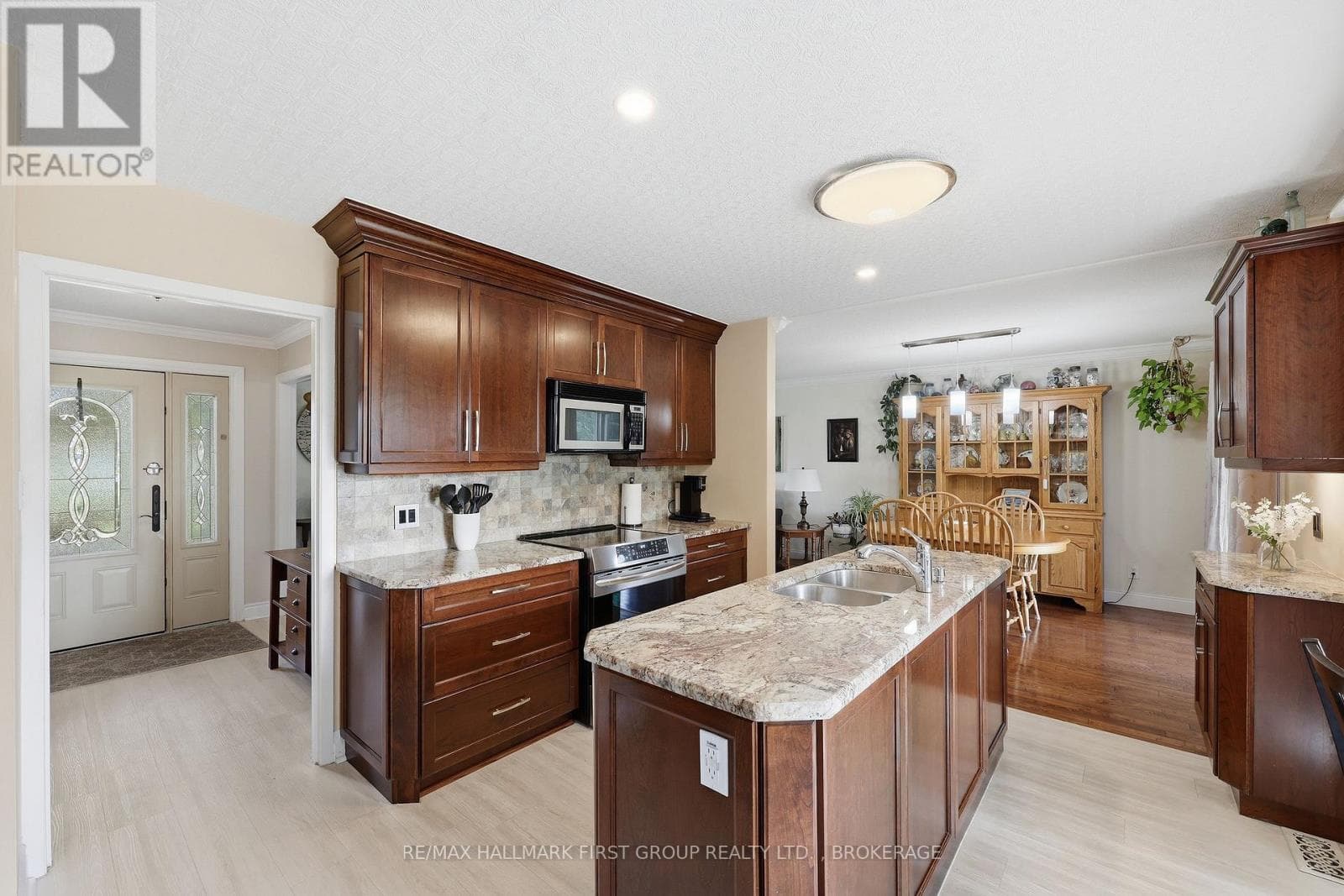 Single Family at 1470 Sydenham Road, Kingston (City North of 401), Ontario - Photo 4 - RE/MAX Garden City Realty