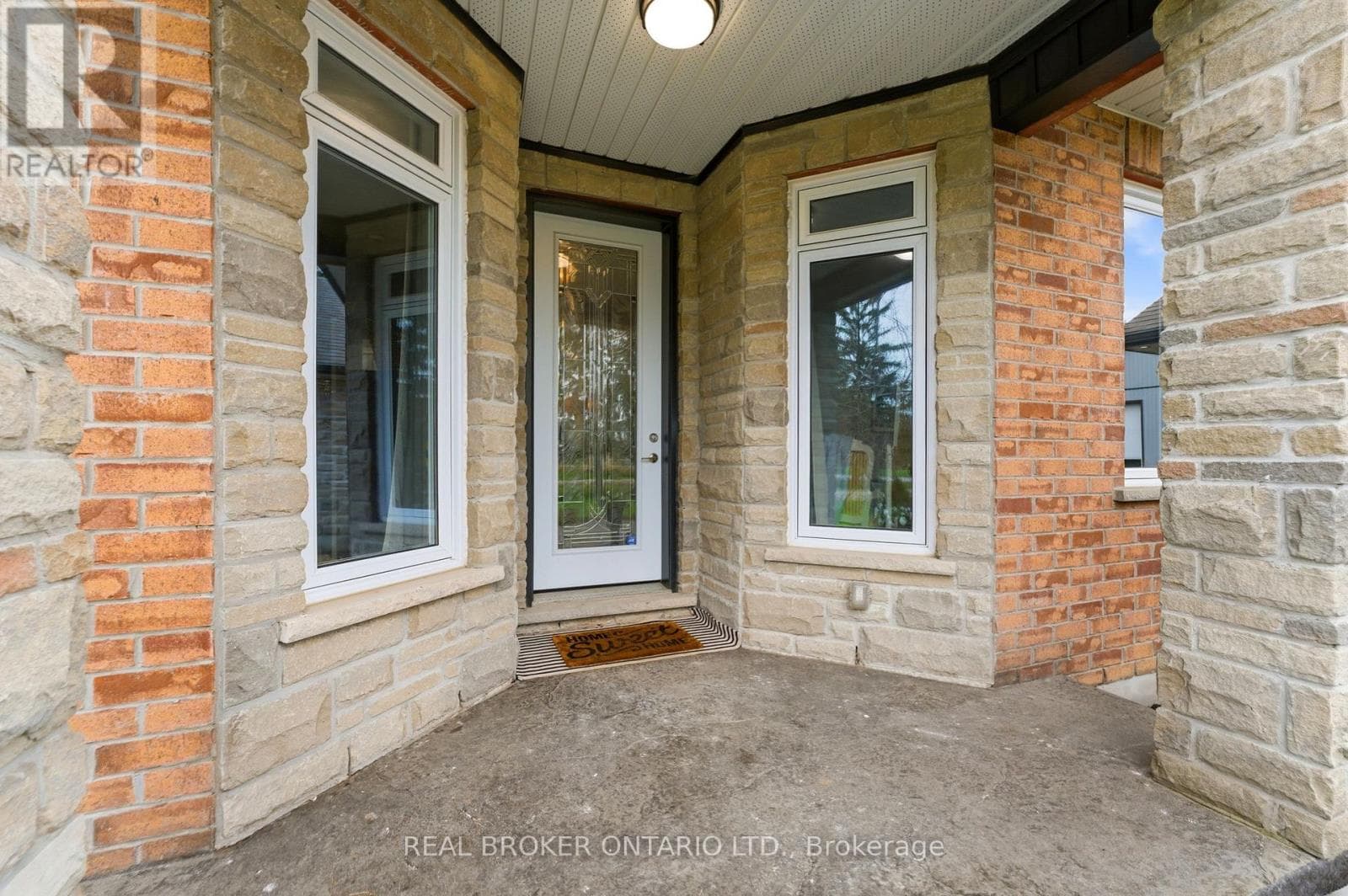 Single Family at 191 Highway 53 Highway, Brant (Brantford Twp), Ontario - Photo 2 - RE/MAX Garden City Realty