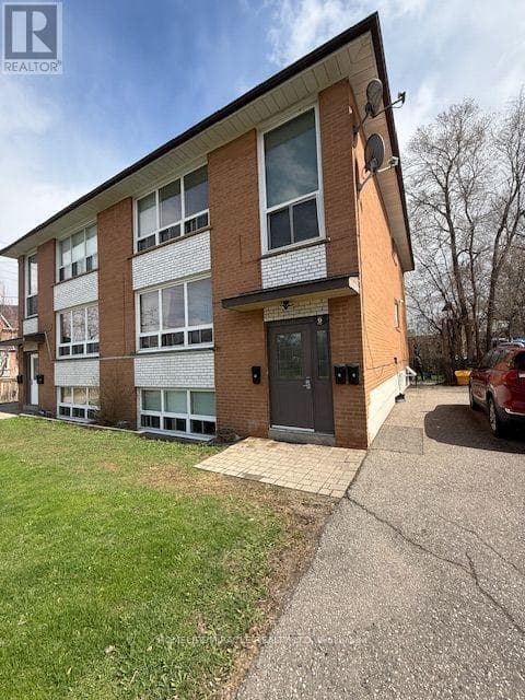 9 Ellen Street