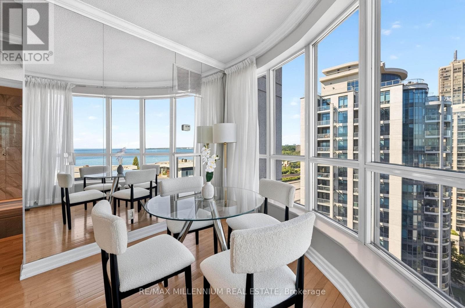 Single Family at 1503- 2087 Lake Shore Boulevard, Toronto (Mimico), Ontario - Photo 5 - RE/MAX Garden City Realty