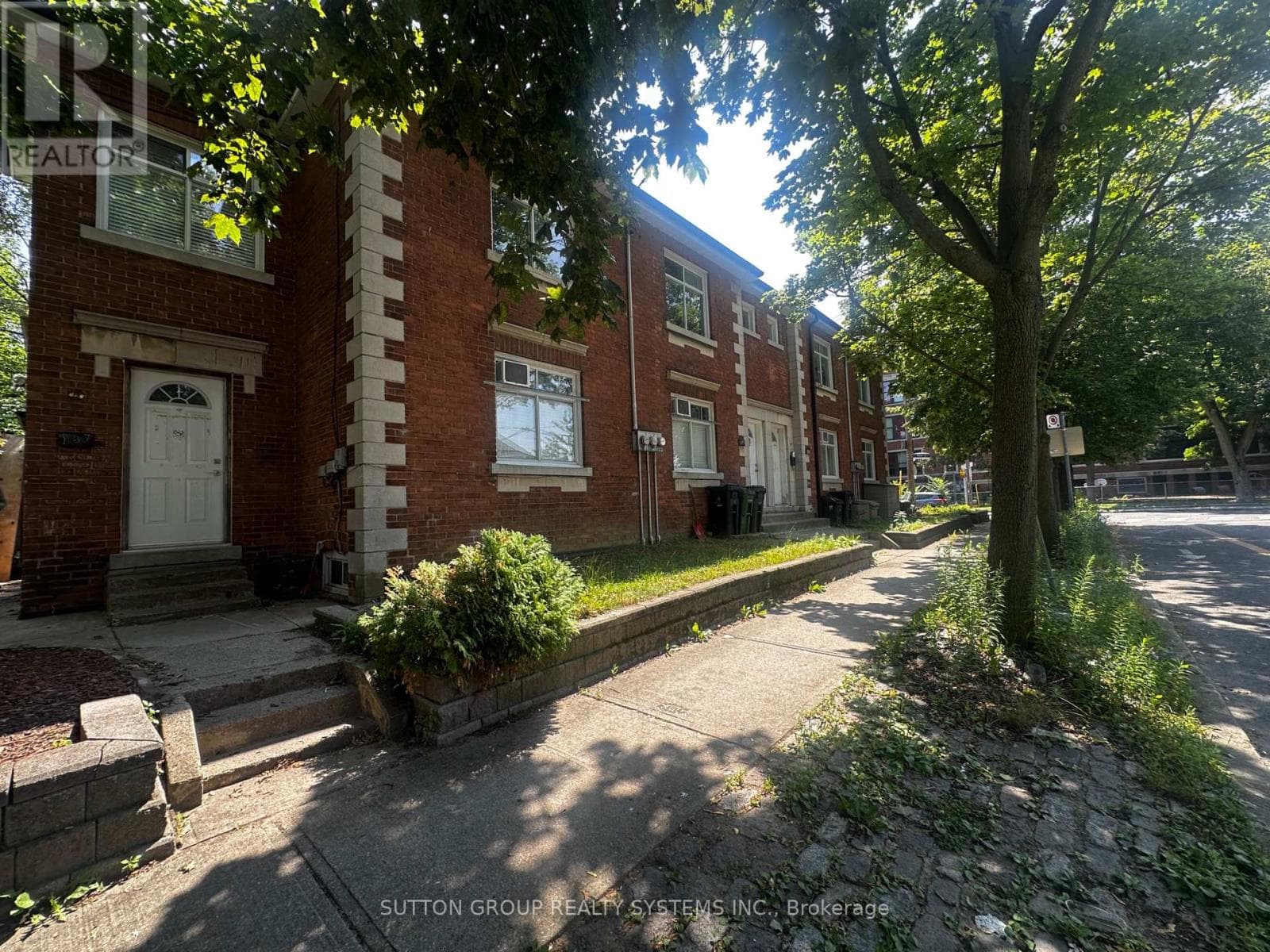 137B Chatham Avenue