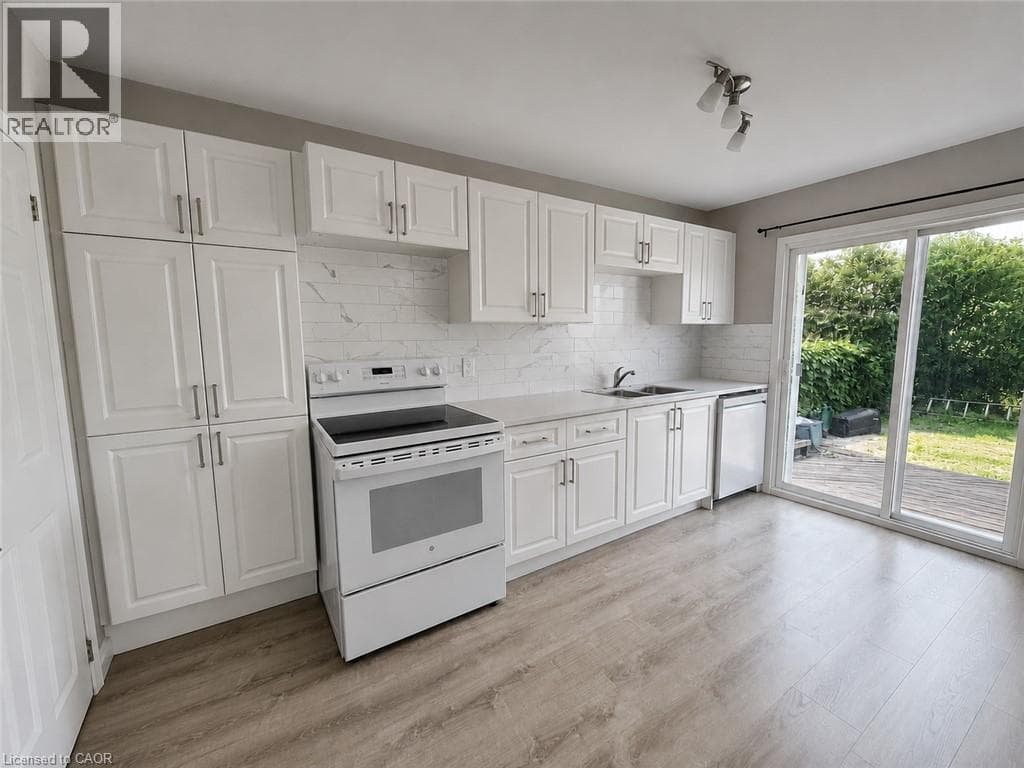 Single Family at 2- 24 UNION Street, St. Catharines, Ontario - Photo 2 - RE/MAX Garden City Realty