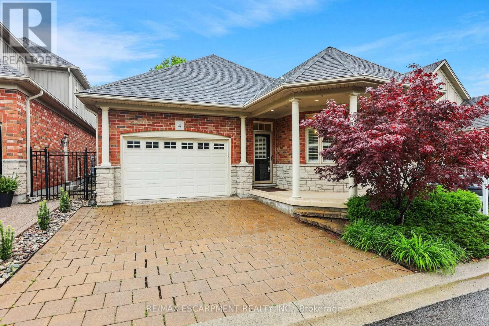 4- 8 Muscat Drive