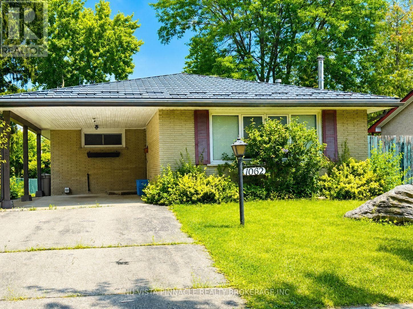 1062 Apache Road