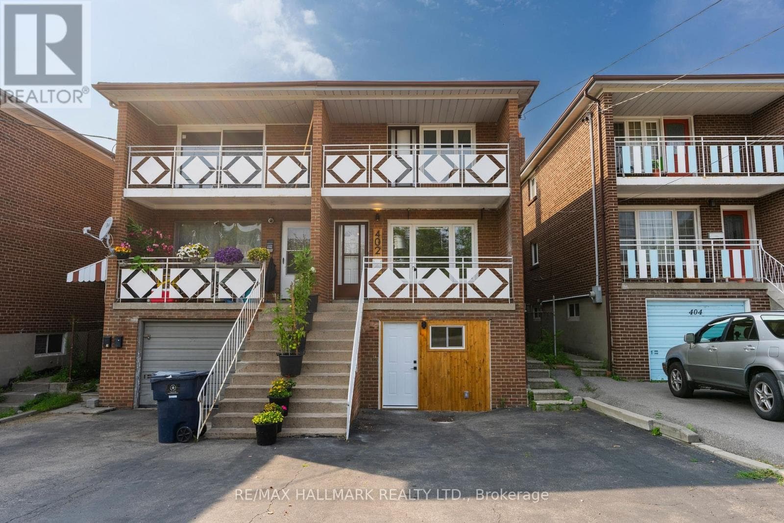 402 Kingston Road