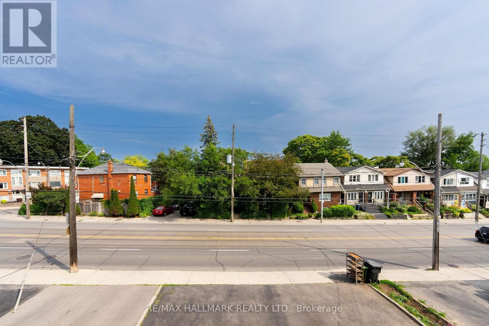 Single Family at 402 Kingston Road, Toronto (East End-Danforth), Ontario - Photo 10 - RE/MAX Garden City Realty