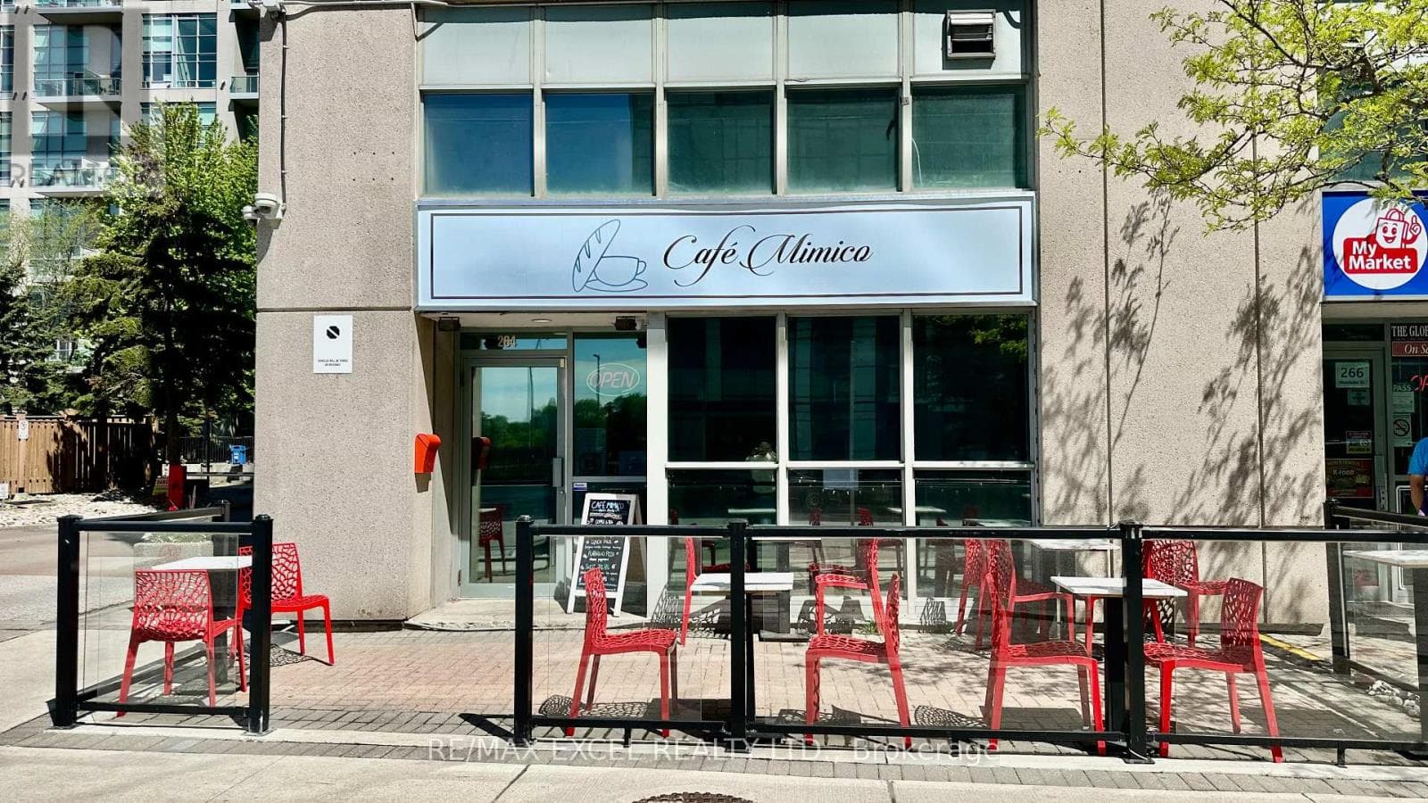 9- 264 Manitoba Street
