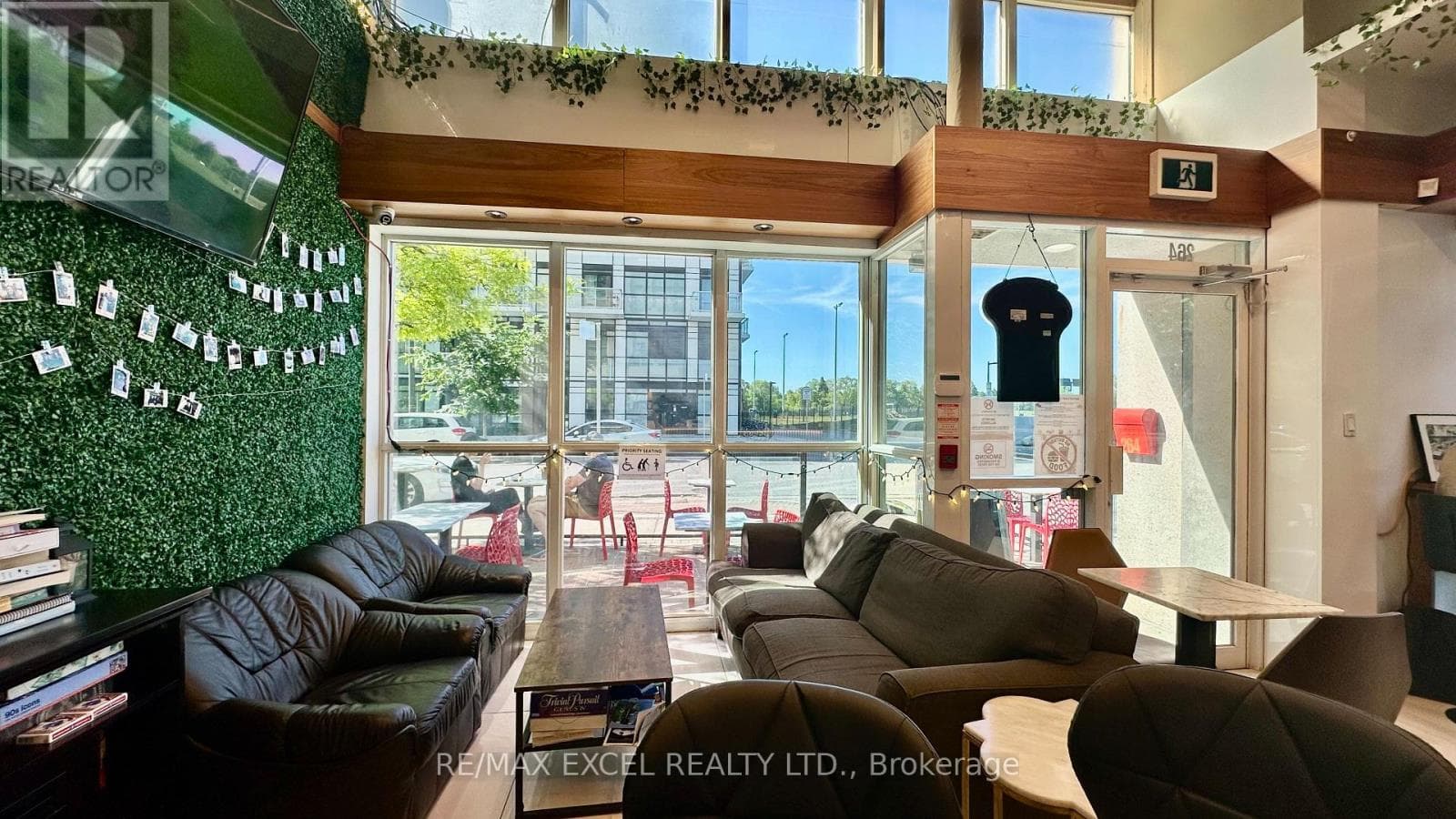 Business at 9- 264 Manitoba Street, Toronto (Mimico), Ontario - Photo 5 - RE/MAX Garden City Realty